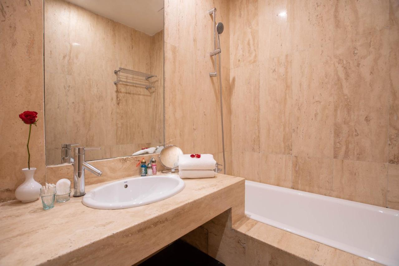Riad & Spa Azzouz Marrakesh Luaran gambar